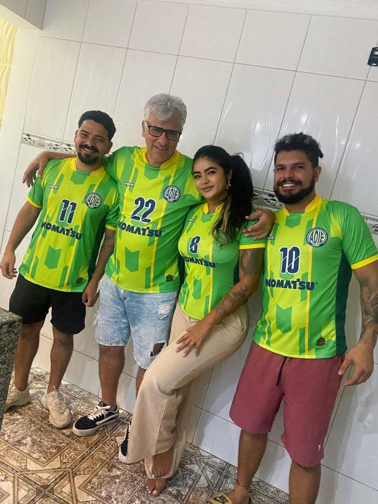 MUITOS ELOGIOS PARA O NOVO UNIFORME DO INDUSTRIAL/ADIE